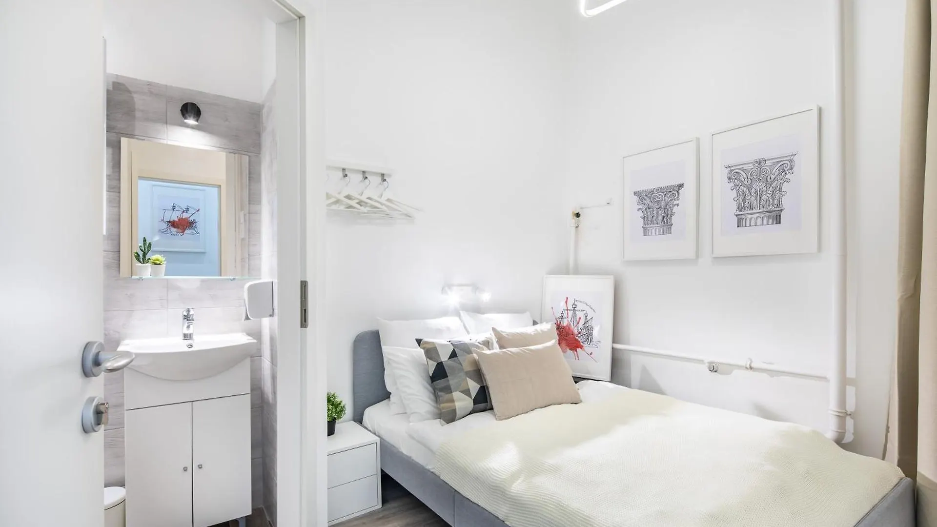 Very Central - Small Studio For Solo Traveller Budapest Apartment